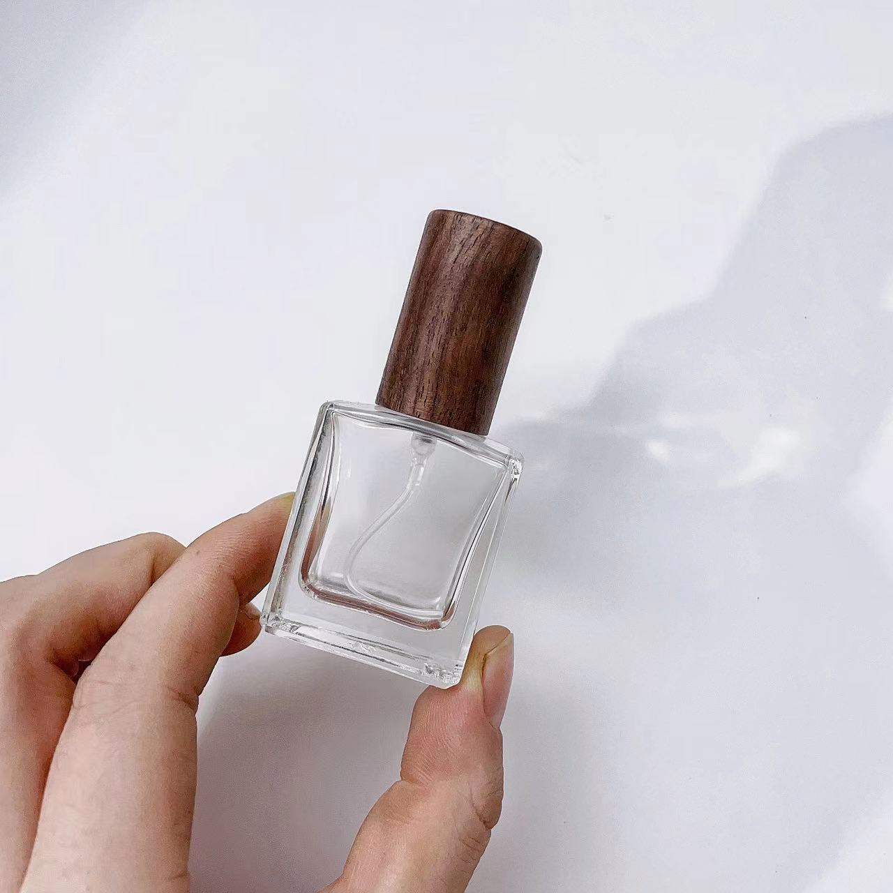 10ml Transparent Thick Glass P - Scent Eliminator Spray avis et prix